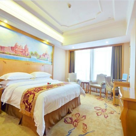 Vienna International Hotel Meizhou Dingzi Bridge Екстериор снимка